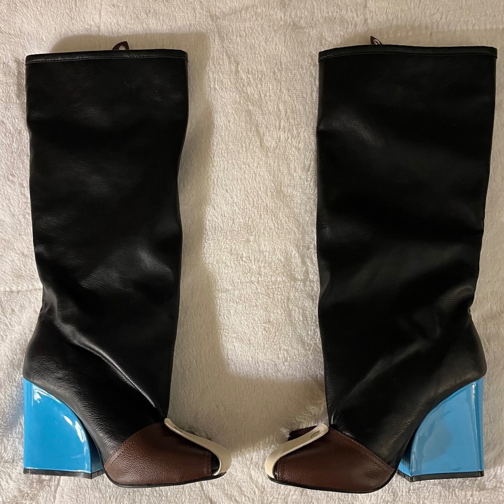 Womans Boots 8.5M To Knee Black with Color Contrast Rivet Side Zipper Wedge Heel